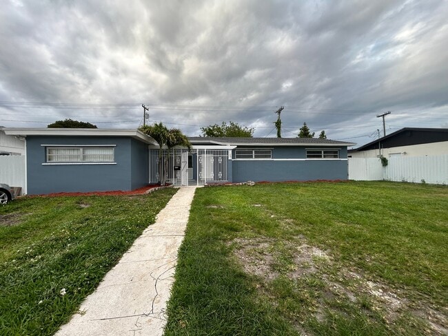 Building Photo - 11001 SW 180th St