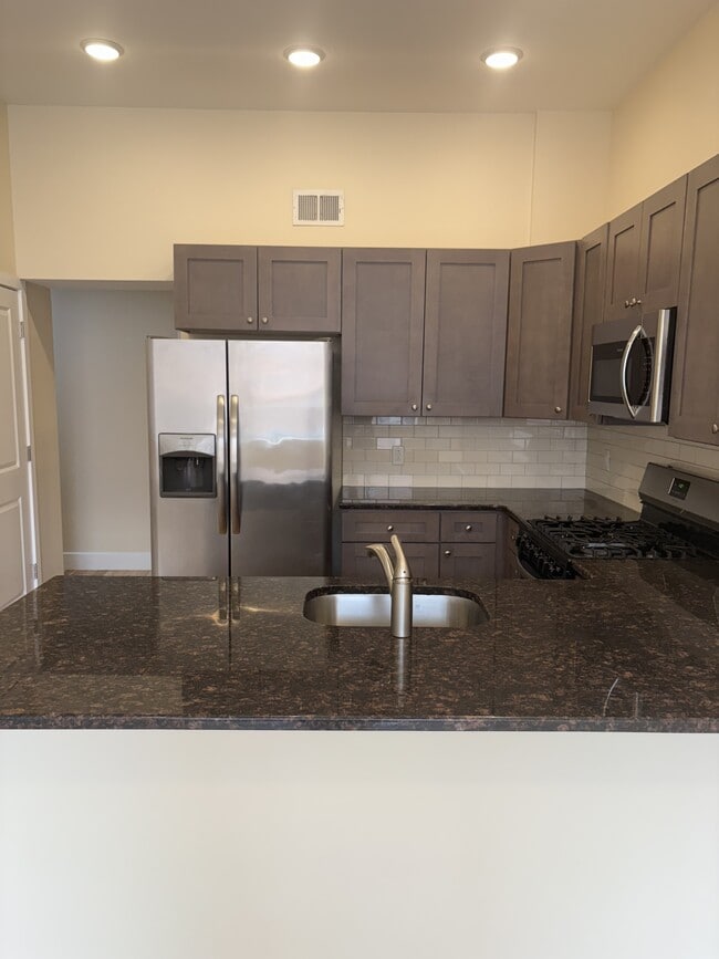 Photo - 1624 S Broad St Townhome