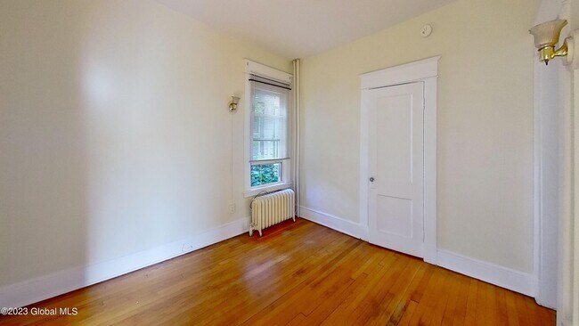 Foto del edificio - 461 Delaware Ave