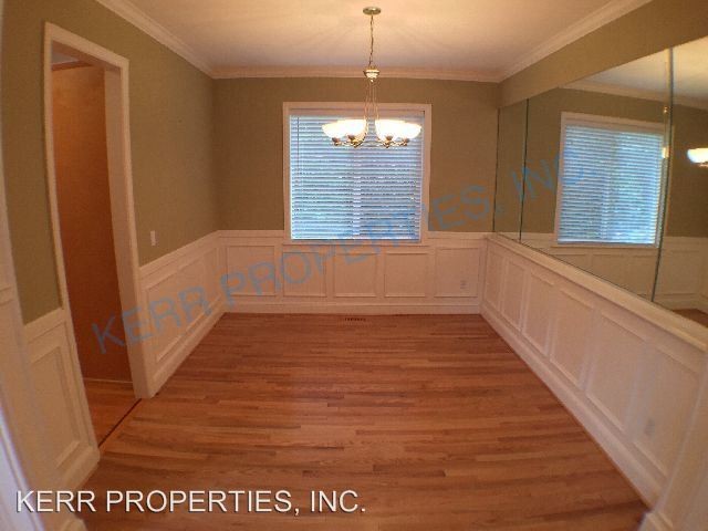 Building Photo - 4 br, 2.5 bath House - 16082 SE Flavel Dr.