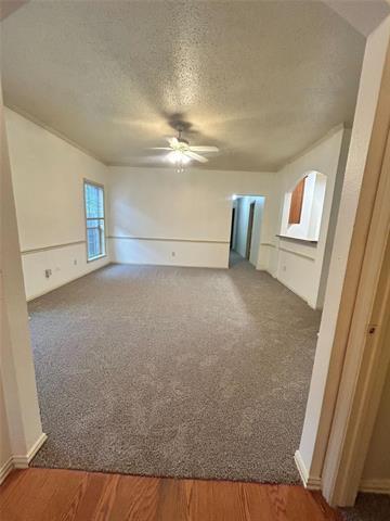 Foto del edificio - 713 Kingston Dr