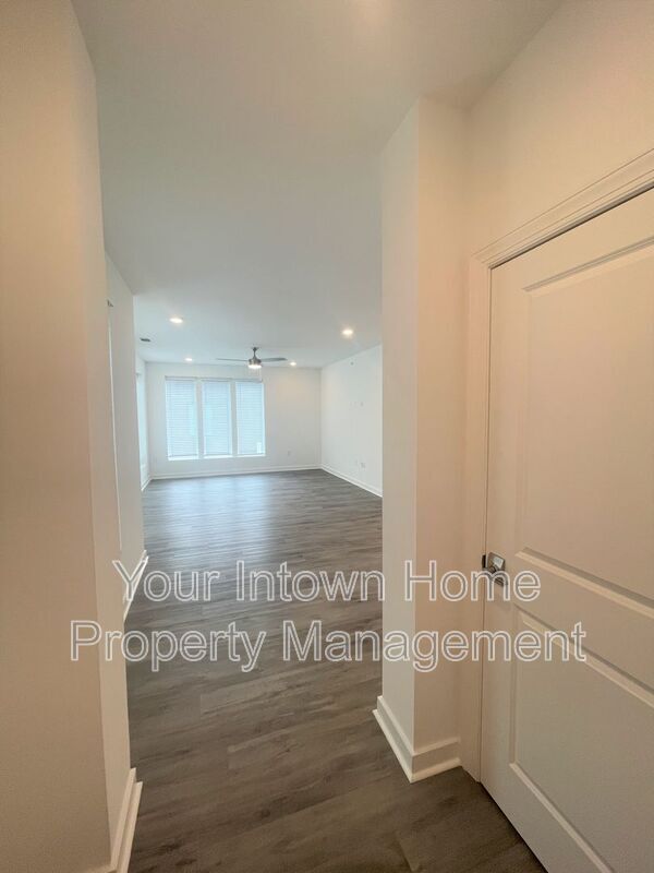 Photo - 377 Grant Cir SE Apartment