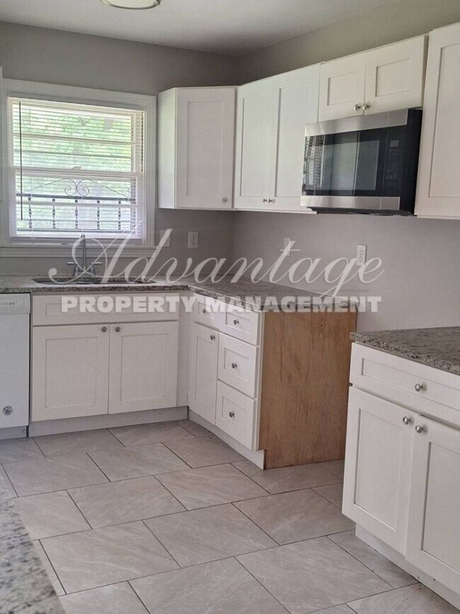 Building Photo - Very Nice Newly Rehabbed Home in Whitehaven