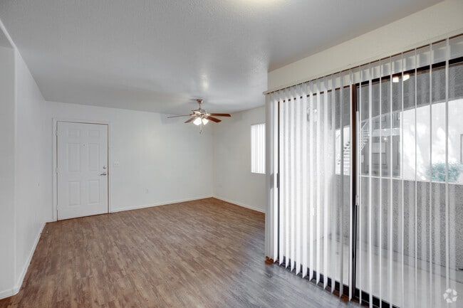 2BR, 2BA - 1,040 SF - Sun Terrace Apartments
