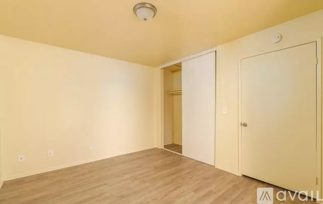 Building Photo - 3400 15th St W