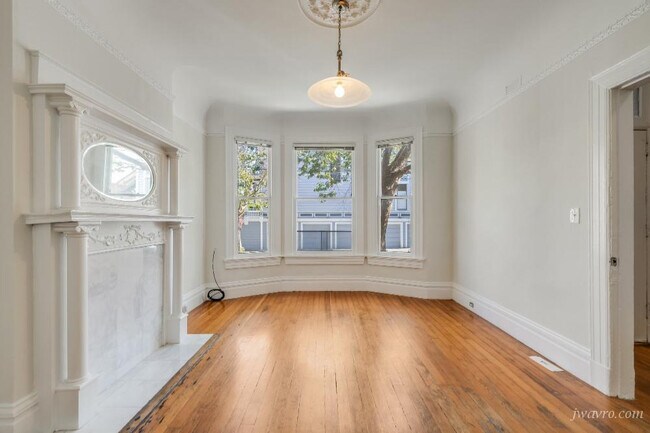 Building Photo - 3056 22nd St