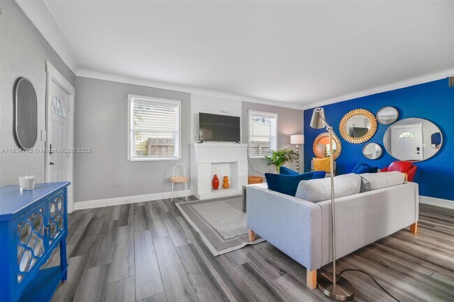 Foto del edificio - 242 SW 20th St