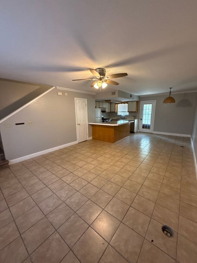Building Photo - For Rent! Beautiful 2BA/1.5BR Townhome in Gulf Highlands!