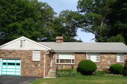 Primary Photo - 56 Bencliffe Cir