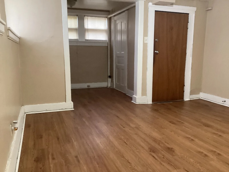 Photo - 4423 S Indiana Ave (Chicago, IL)