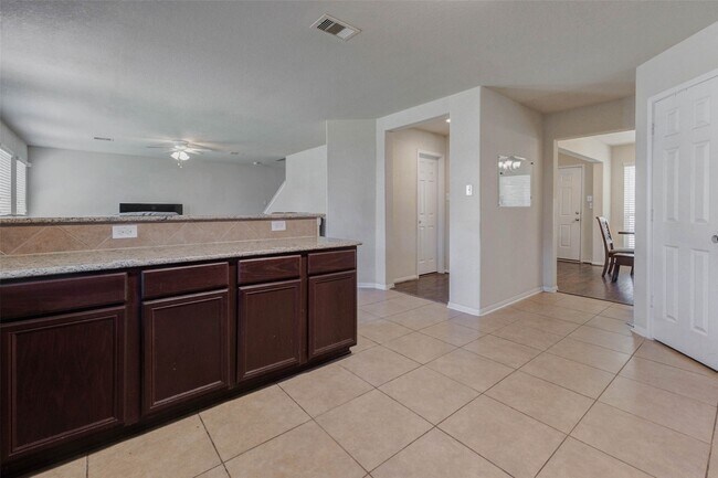 Foto del edificio - 3027 Upland Spring Trace