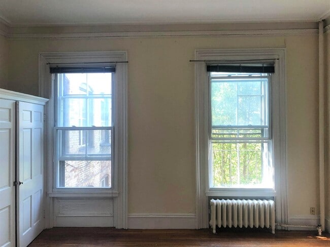 Foto del edificio - 84 Charles St