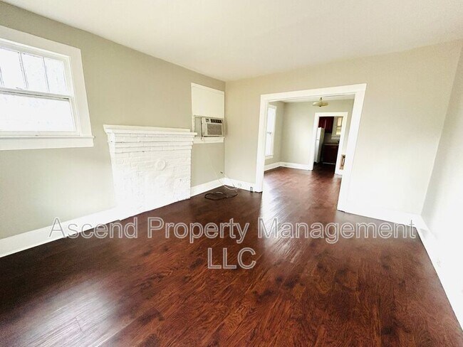 Photo - 2001 Portland St House