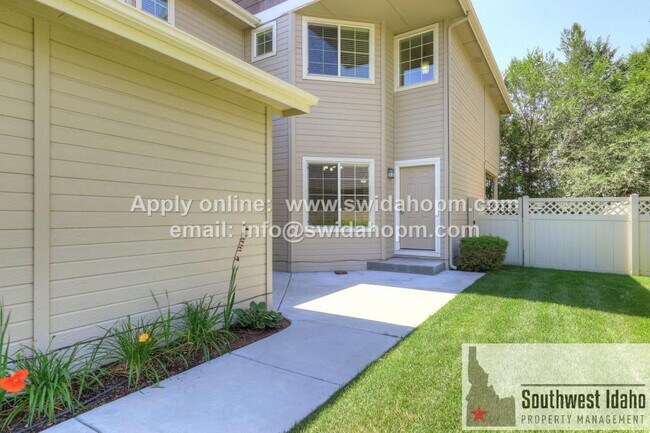 Building Photo - 4751 N Zachary Way