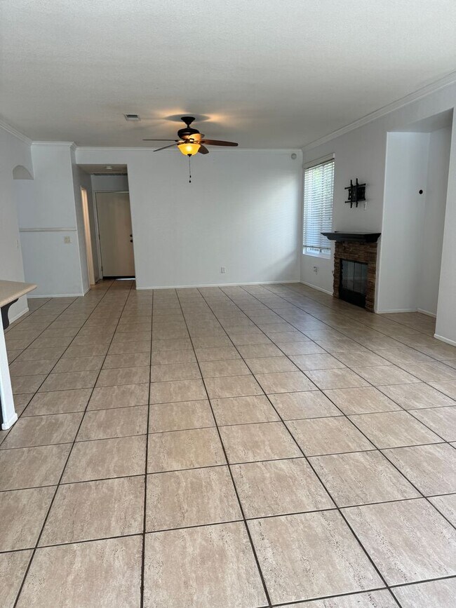 Foto del edificio - For Rent in West Murrieta – Spacious 5BR Home