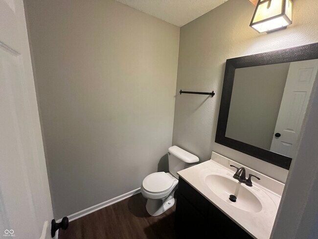 Building Photo - 14235 Clapboard Dr