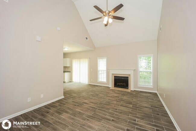 Foto del edificio - 99 Susie Pl, Newnan, GA 30265