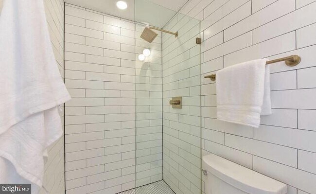 Foto del edificio - 1617 Marion St NW