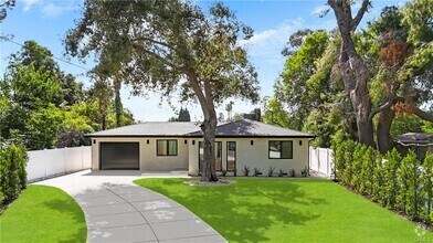 Building Photo - 5903 Donna Ave