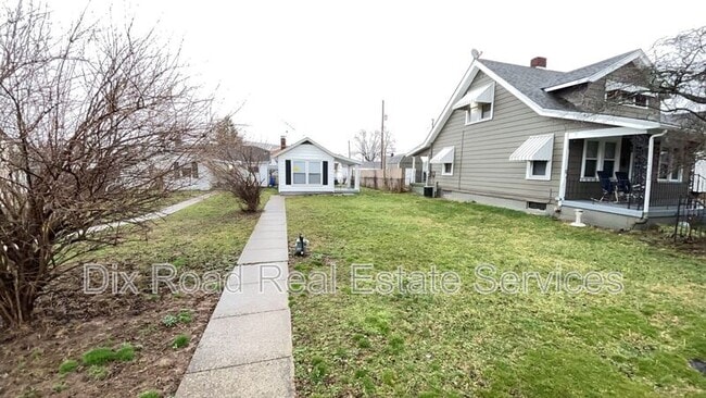 Foto del edificio - 1326 Campbell Ave