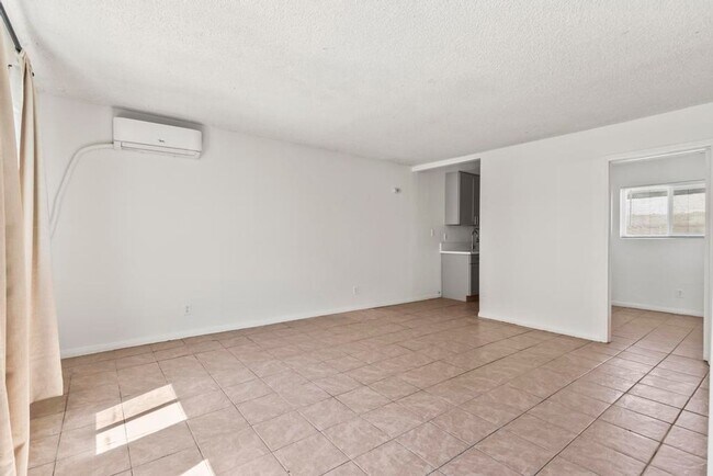 Foto del interior - 11645 Mapledale St