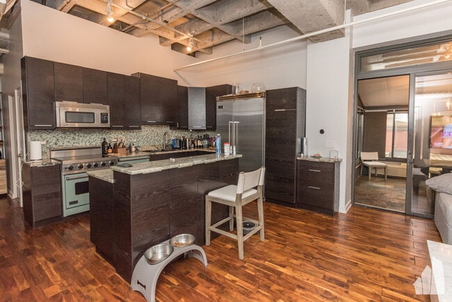 Foto del edificio - 1503 S State St