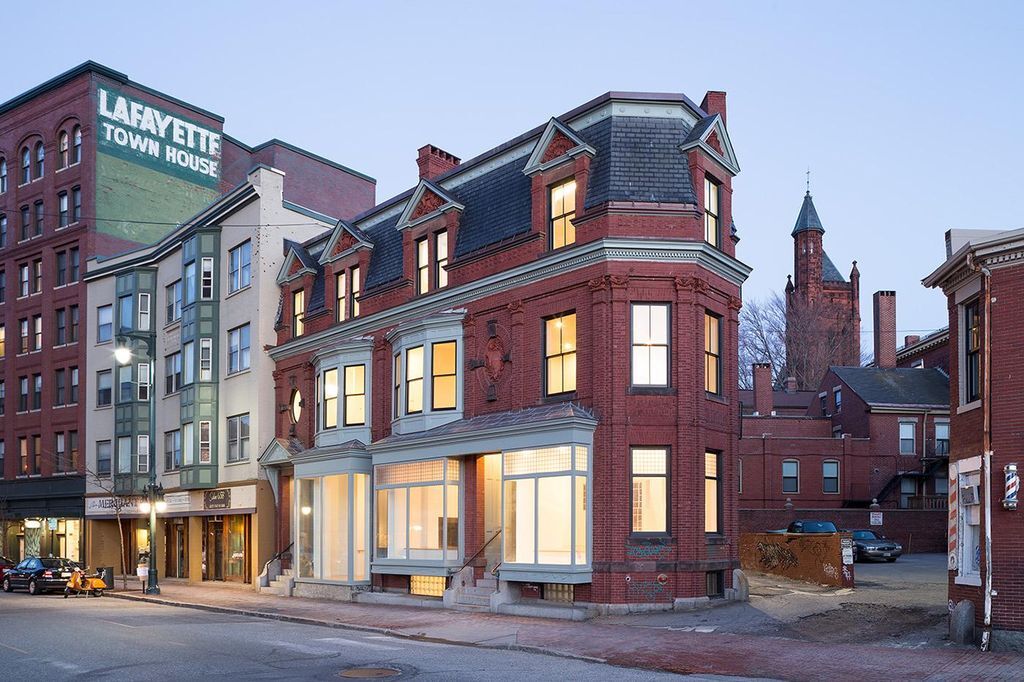 Primary Photo - 660 Congress St