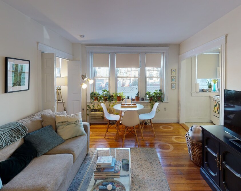 Primary Photo - 1 Langdon St