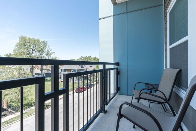 Foto del edificio - 2205 N Delaware St