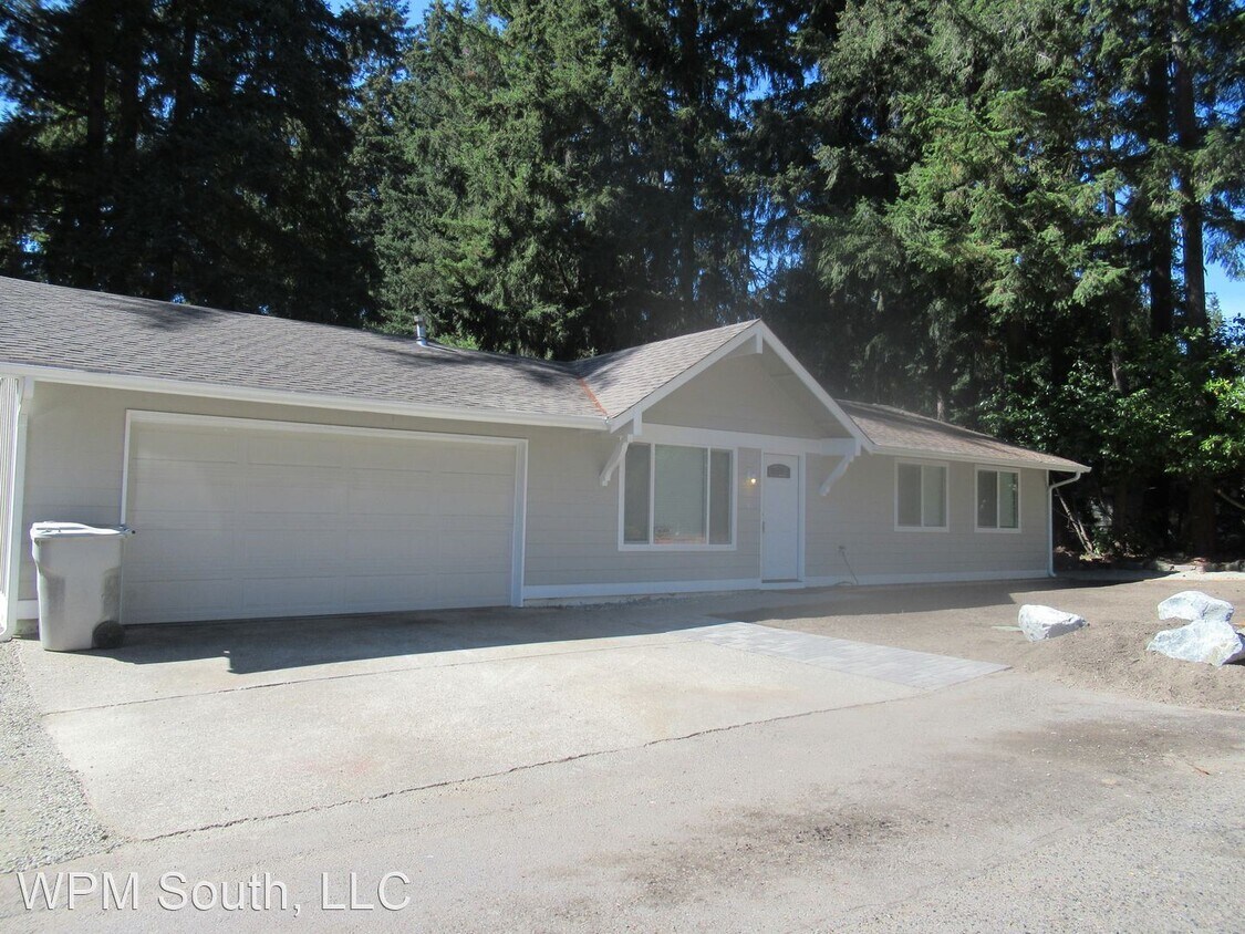 Primary Photo - 3 br, 2 bath House - 26631 Timberlane Dr. SE
