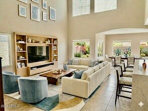 Building Photo - 10743 W Desert Elm Ln