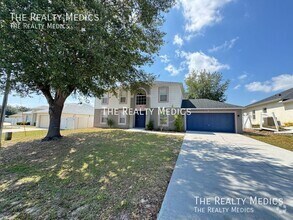 Building Photo - 10 Sawfish Ln