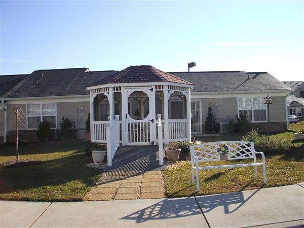 Building Photo - 1866 20th Avenue Dr NE
