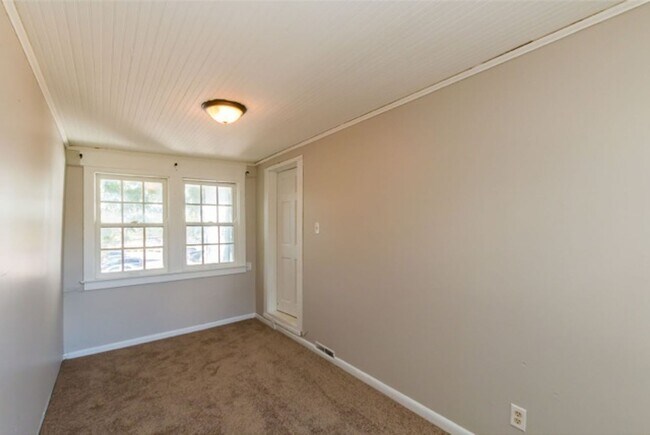 Foto del edificio - 423 4th Ave SE