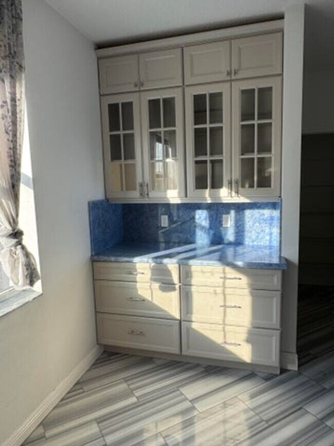 Foto del edificio - 1241 Vía De Fossi