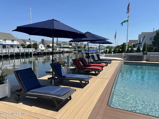 Foto del edificio - 149 Squan Beach Dr