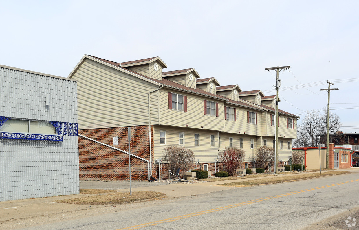 Building Photo - Hills Street