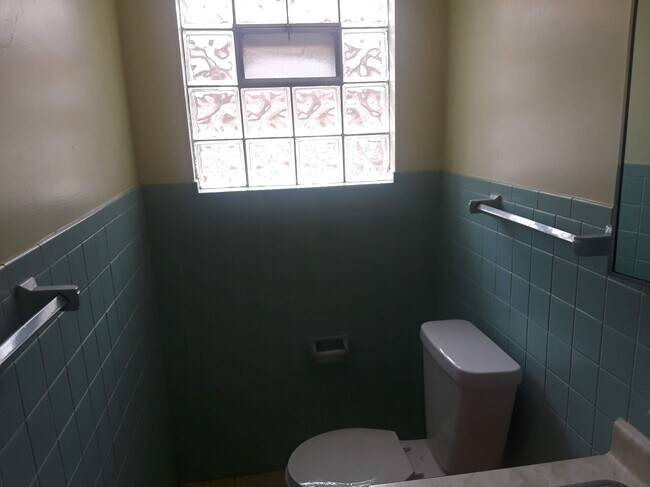 Half bath - 6631 W Villard Ave