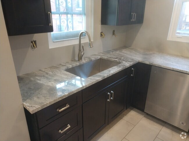 Building Photo - 4054 Howley St