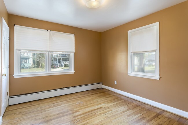 Foto del edificio - 5511 Wesley Ave