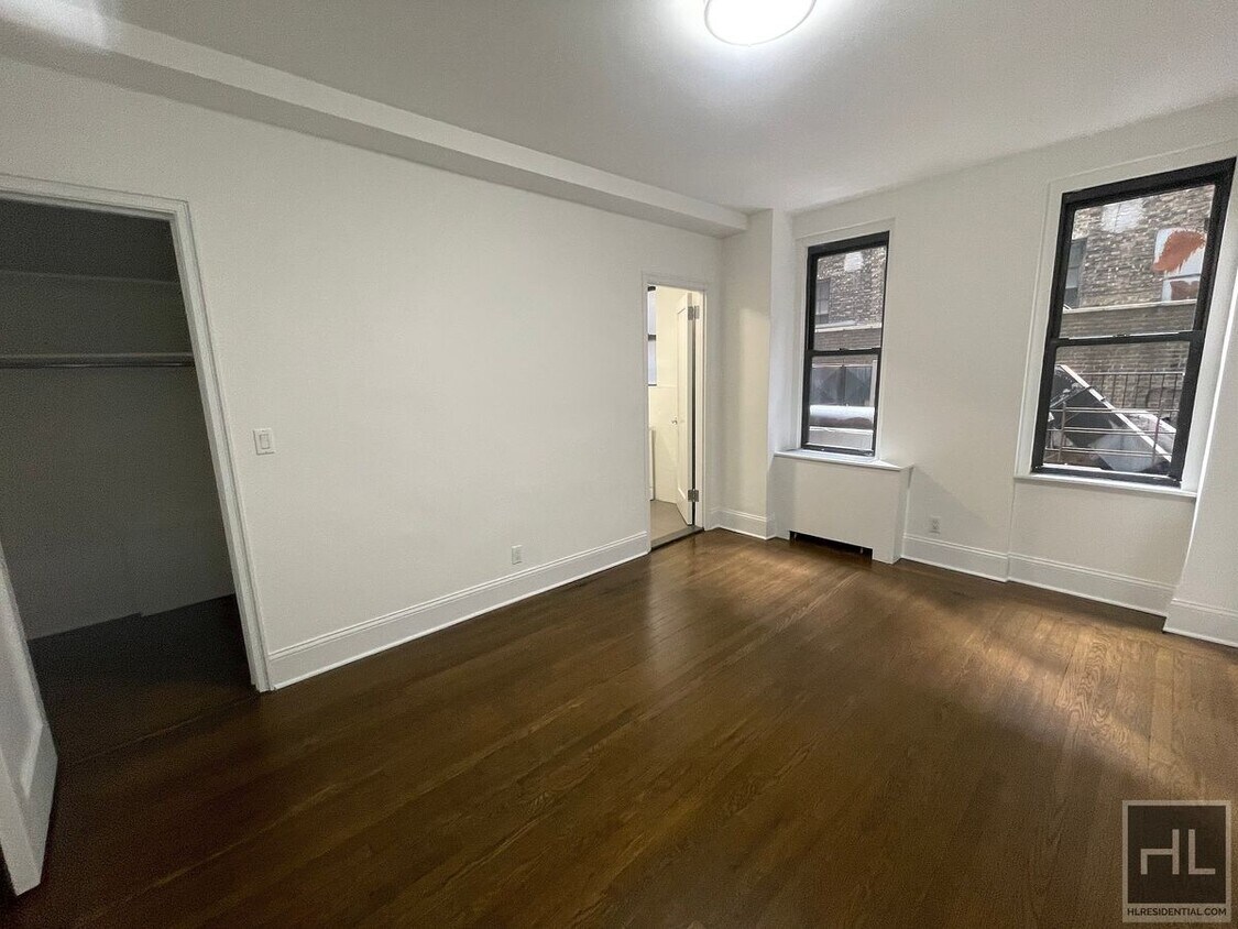 Foto del edificio - EAST 46 STREET