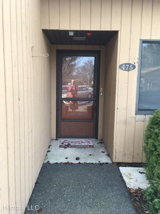 Building Photo - 2 br, 1 bath Apartment - 475 Asbury Ridge
