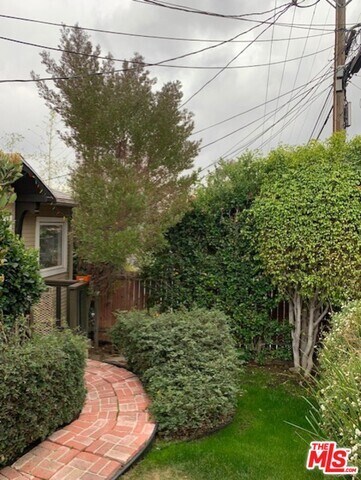 Primary Photo - 1920 Preston Ave