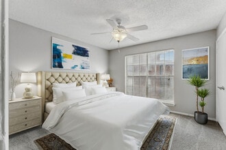 Interior Photo - The Georgian