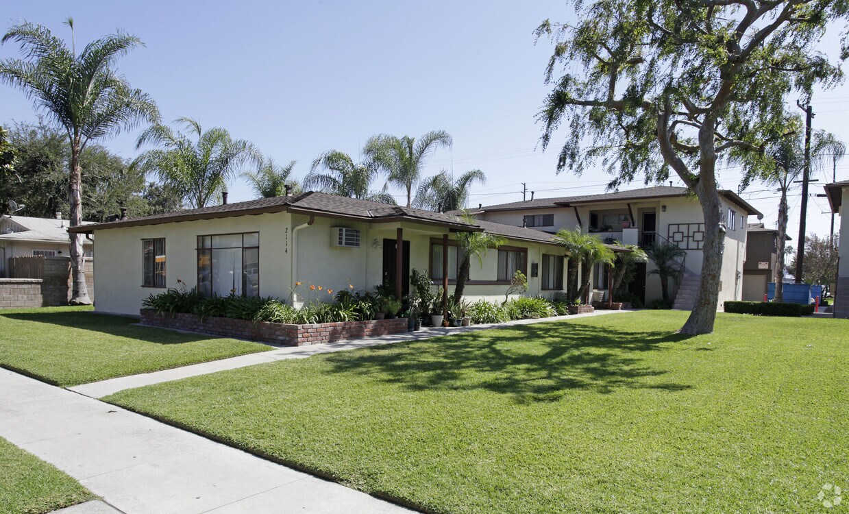 Foto principal - 2114 W Juno Ave