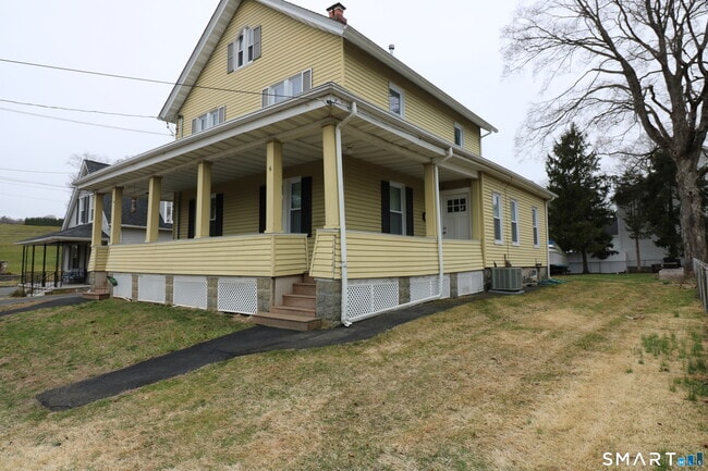 Building Photo - 6 Mary St