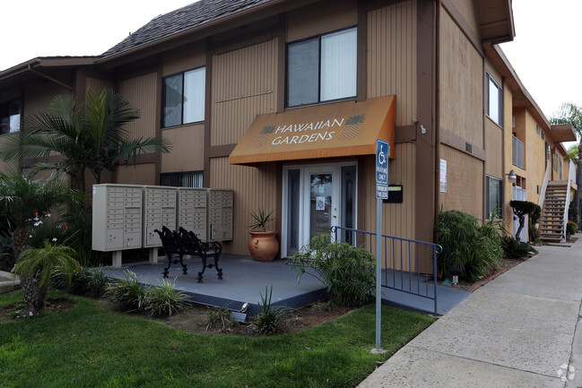 Building Photo - Hawaiian Gardens