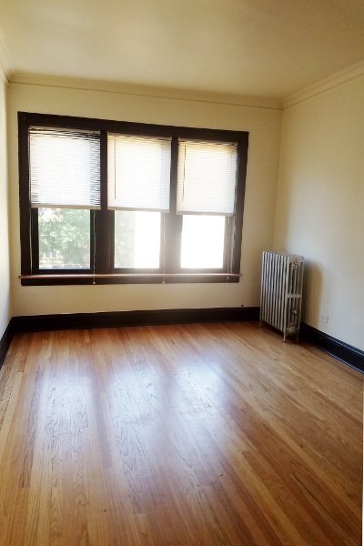 Primary Photo - 2015 W Berwyn Ave