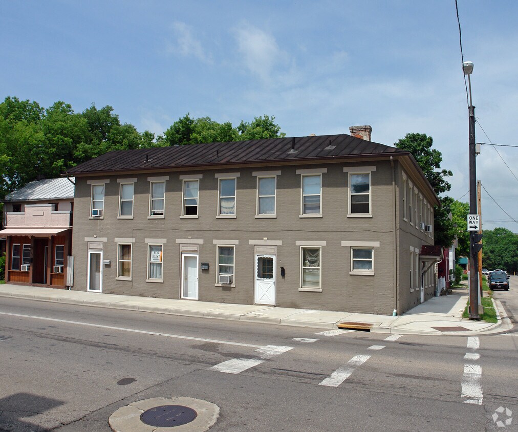 Primary Photo - 125 N 1st St