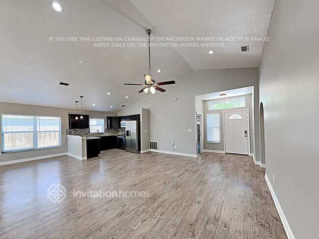 Building Photo - 11425 Kenley Cir